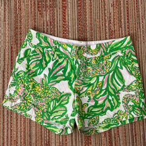 Lilly Pulitzer The Callahan Short. Size: 10
